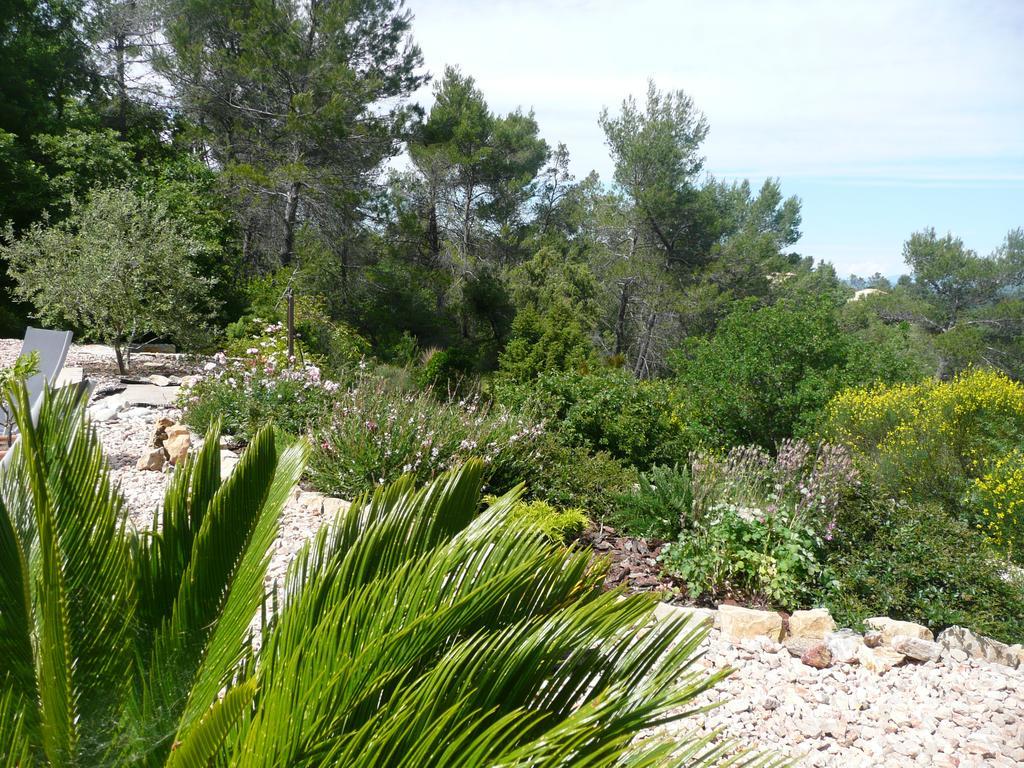Tourves Les Hauts Des Materonnes מראה חיצוני תמונה